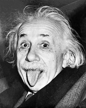  Albert Einstein aforismi e frasi